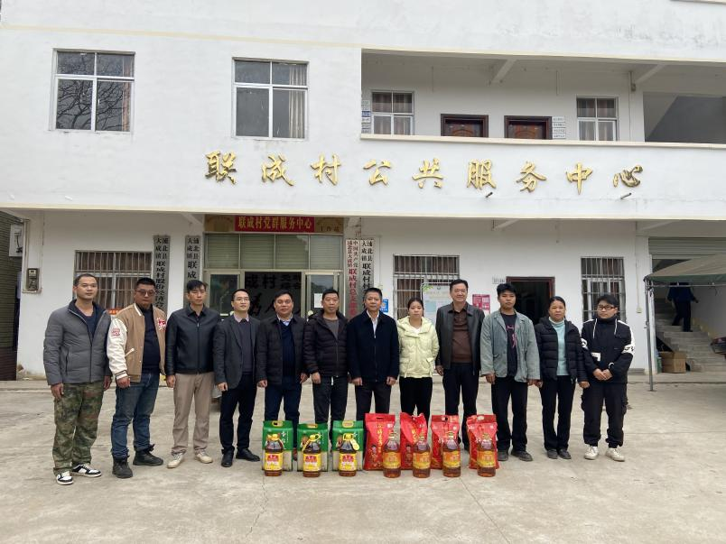 慰問(wèn)暖人心，關(guān)懷傳黨情